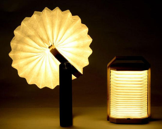 Creative Wooden Hand Lamp - Kitchen & Cozy